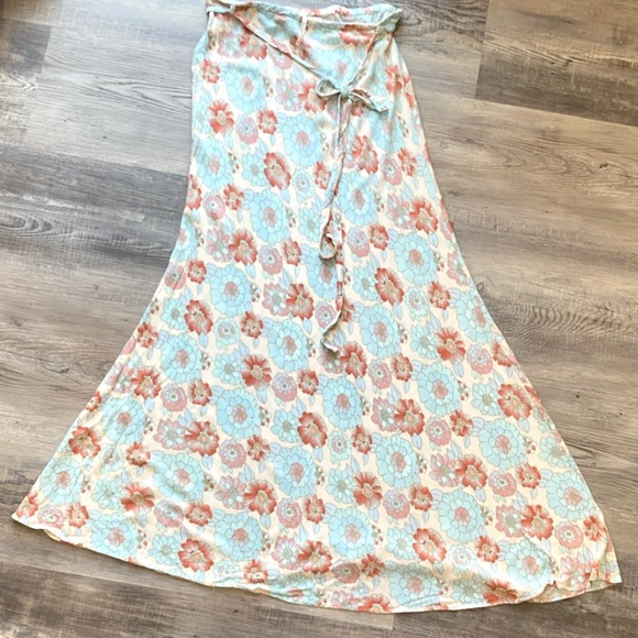 Free people tie wrap floral flowy shirt - Picture 3 of 6